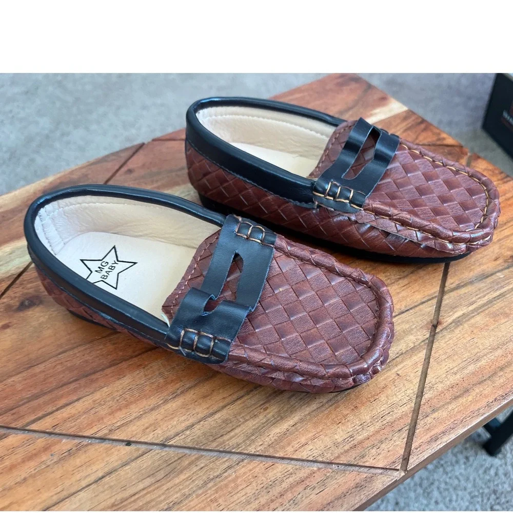 MG Baby‎ Kids Toddler Boys Girls Brown Woven Loafer Shoes Size 27/10.5 NWOT
